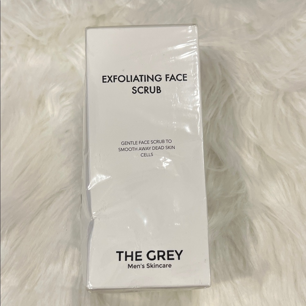The Grey Exfoliating Face Scrub